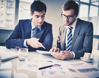 الإدارة والقيادة